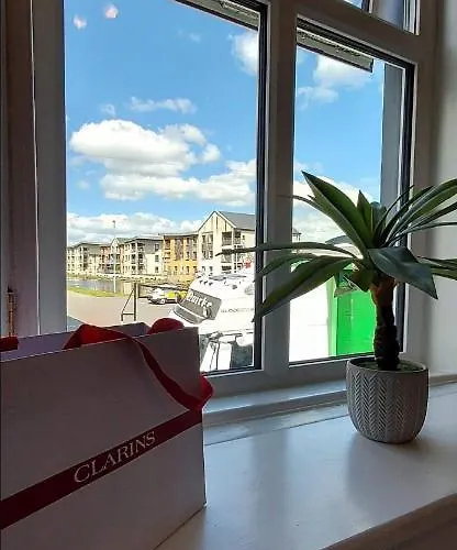 The Canalside At The Auld Shebeen Bar * Athy